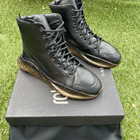 Roberto Cavalli 8346/LB C - Picture 9 of 13